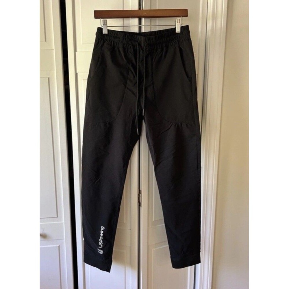 US Rowing Black Nylon Joggers Men’s Size Small